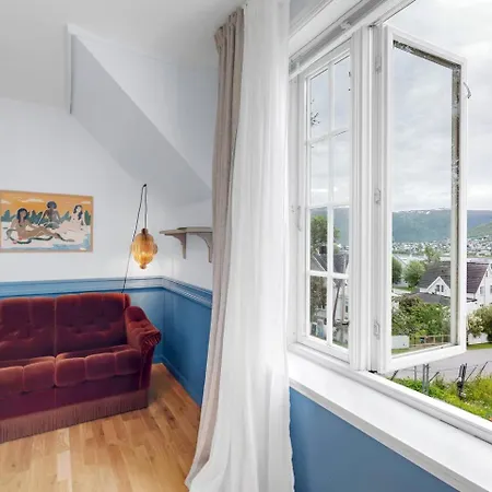 Casa de Férias Arctic Hilltop - 4 Tromsø